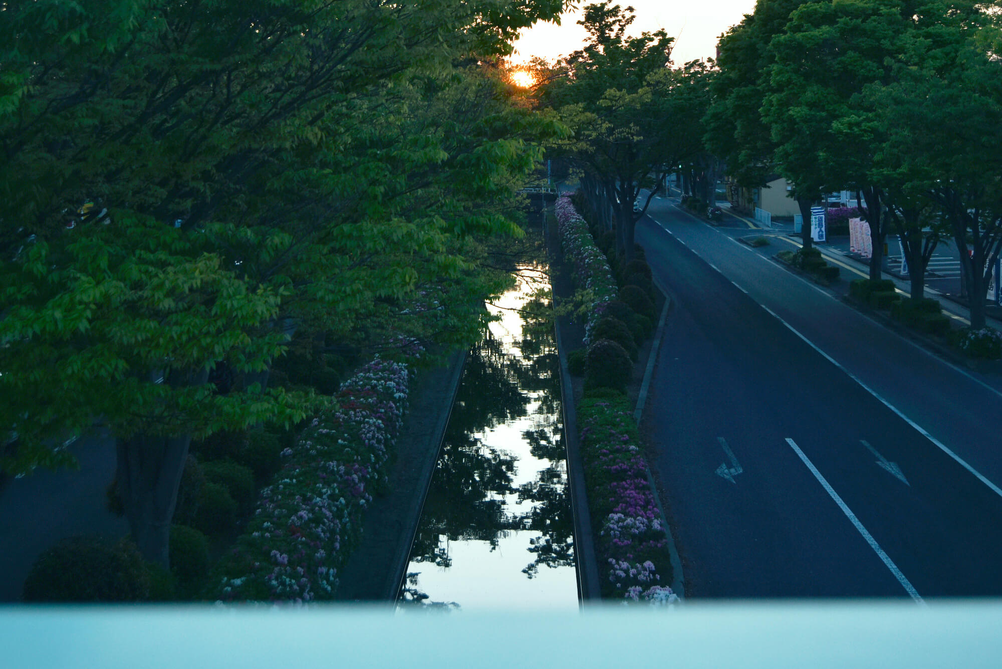 山口智巳のポートフォリオサイト、現在引越中。キービジュアル その4